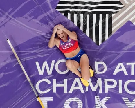 Katie Moon wins 3rd world vaulting gold in thrilling Tokyo competition