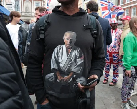 Enthusiastic Supporters Gather in the Historic Town to Enliven the President’s Festival of Minimal Action